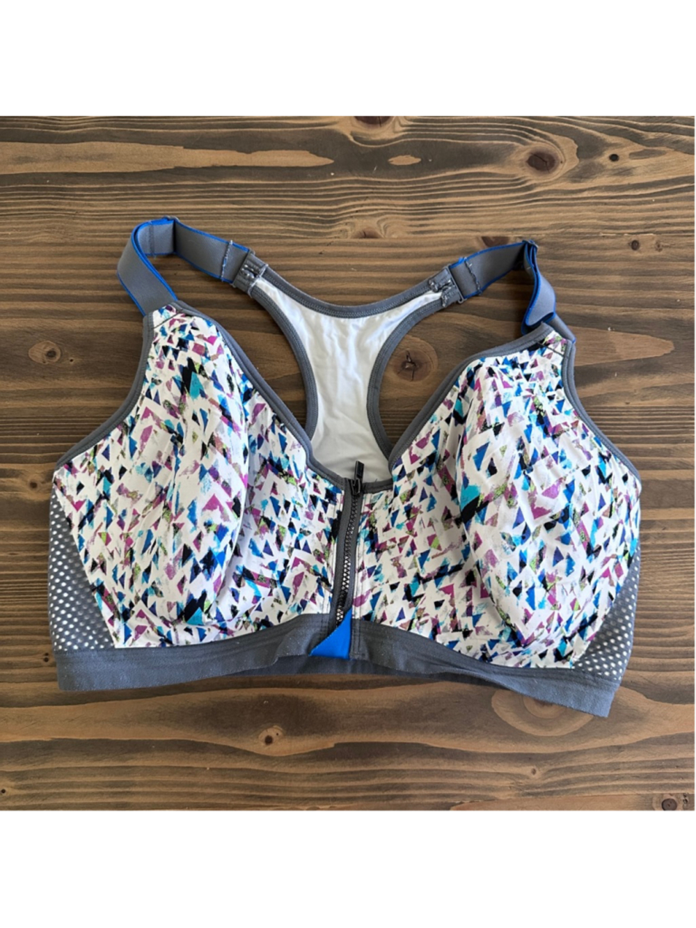 Maidenform Sports Bra 38D Front Zip Racerback White Geometric Print Support